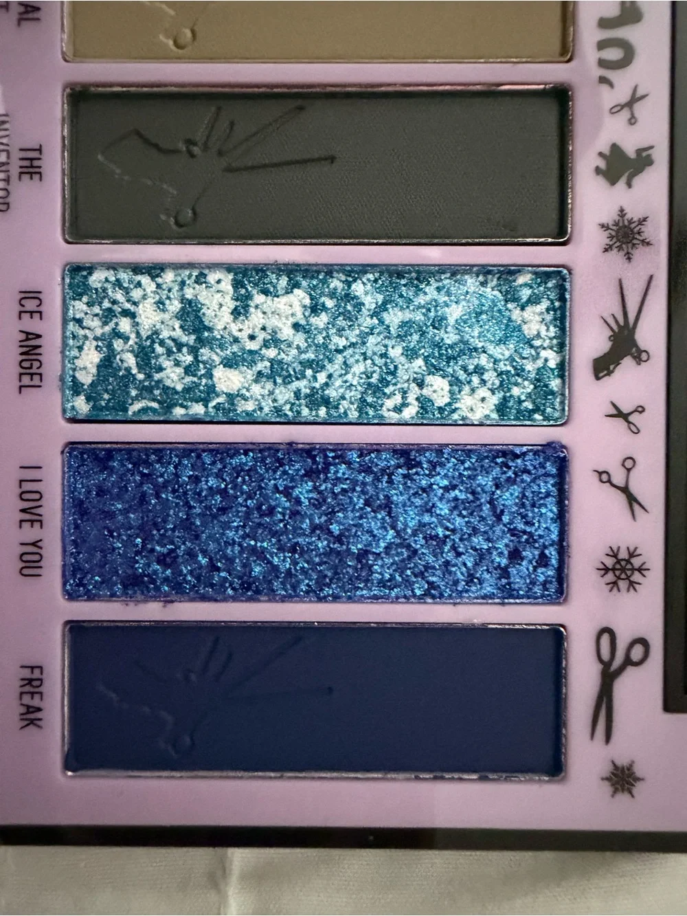 Melt Edward Scissorhands Eyeshadow Palette - Black & Gray